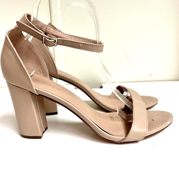 Madden Girl Women's Bella Heeled Sandal Beige size 10 - Picture 2 of 12